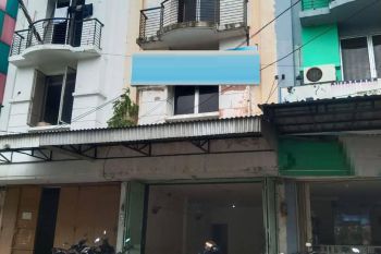 Ruko siap pakai di Harapan indah bekasi(H1239)