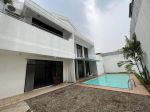 thumbnail-for-sale-rumah-modern-classic-di-kemang-jakarta-selatan-10