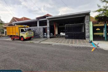 Rumah Usaha Super Strategis di Raden Intan Malang