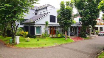 Rumah Classic Modern di Foresta Bsd Cluster Fresco Aria Mewah