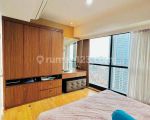 thumbnail-sewa-apartemen-the-peak-31-br-lantai-33-furnished-mewah-classic-14