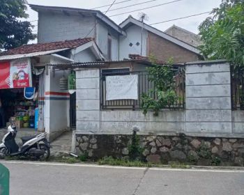 di jual rumah luas bangunan 176,luas tanah 204 m