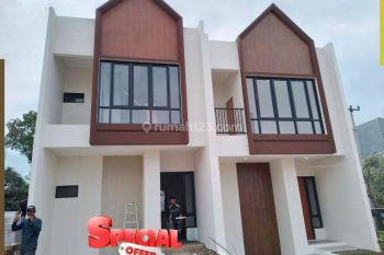 Eyecatching Rumah Skandinavia Lokasi Kota Bandung Cipadung 80H8