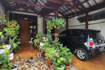 Rumah Jakarta Lokasi Strategis Harga Baik