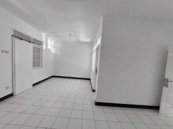 Disewakan Rumah Cantik Lokasi Strategis di Arcamanik Antapani