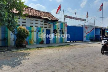 GUDANG DI DEPAN TAMAN ECO PARK TANGERANG, LOKASI STRATEGIS DEKAT HOTEL, RUMAH