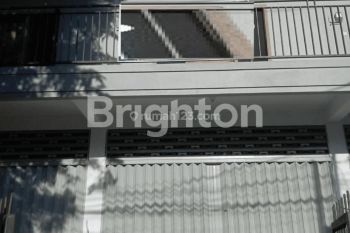 DUKUH KUPANG, RUKO 1LANTAI NOL JALAN