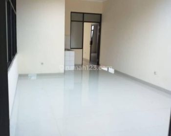 Ruko Di Taman Kopo Indah 2, Dekat Bank Dan Komplek Perumahan