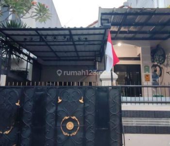 Rumah 2 Lantai sudah renovasi di Bukit Cimanggu City, dkt Masjid, Toll,