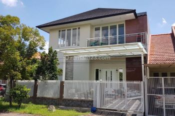 Rumah 2 lantai surabaya barat hanya 2 M an saja siap huni dekat citraland dan