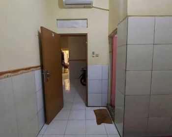 RUMAH KOS PUSPONJOLO AKTIF FULL PENGHUNI JUAL CEPAT DEKAT PUSAT KOTA