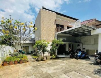 Dijual Cepat Rumah di Cilandak 6.5m 5 Kamar Tidur