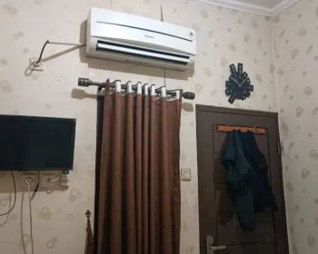 Kost terjangkau dekat alam sutera