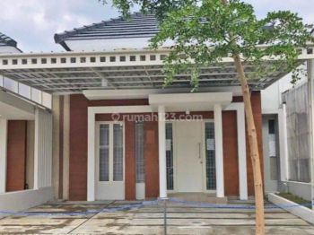 Rumah Bagus di Green Orchid Sukarno Hatta Malang Gmk01916
