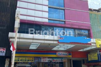 HOTEL MANGGA BESAR JAKARTA BARAT - 5 LANTAI & SIAP PAKAI