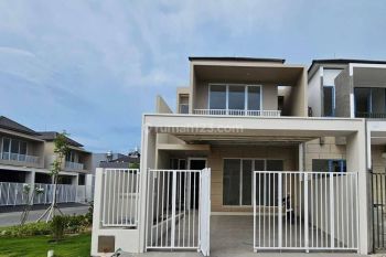 DISEWAKAN Rumah Baru 2 Lantai Surabaya Timur Dekat Galaxy Mall