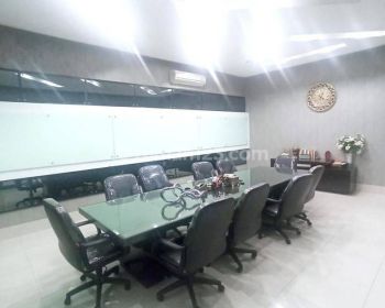 Gedung Kantor Ex Showroom KT. 624/LB.1.528 Jl. tanah Abang