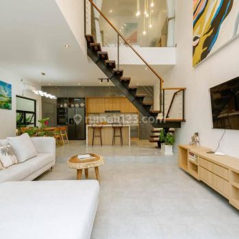 Villa Baru desain mewah di Canggu Bali (fully furnish & pool)