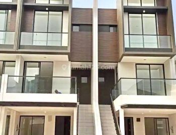 Rumah 3 Lantai Golf Island Pik Uk 5x15 Termurah