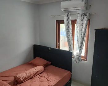 Kamar Kost bentuk rumah di dalam Perumahan Gyanada Permata
