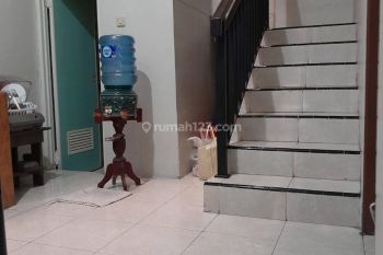 Dijual Rumah 3 Lantai Full Ren Semi Furnished Menceng Cengkareng