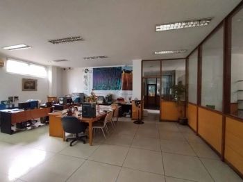 Dijual Cepat Gudang 4 Lantai di Gunung Sahari, Jakarta Pusat