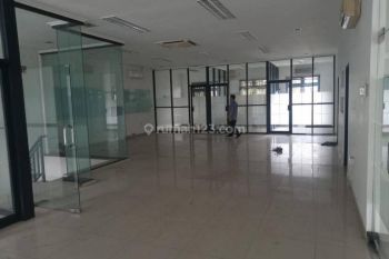 Rumah Usaha 2 Lantai di Jalan Ra Kartini Buyer Renter Only