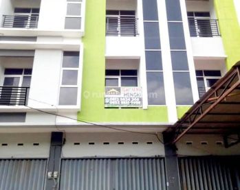 Ruko Cck Berbagai Usaha Pusat Bisnis M Yamin Pontianak Kota