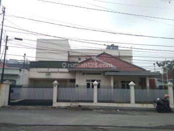 Rumah Murah Desain Kolonial Dekat Yogja Sunda,Bandung