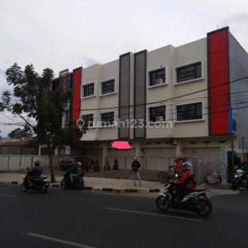 Ruko di rajawali barat 194 Mainroad 3 lantai