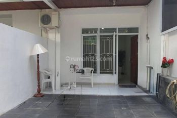 Disewakan Rumah Area Senopati Jakarta Selatan