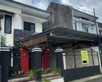 Disewakan rumah minimalis 2 lantai semi furnish dekat kampus stpn