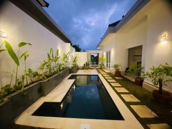 Tanah:200 M2(2 are ) super langka siap Huni Di Kerobokan  Bali