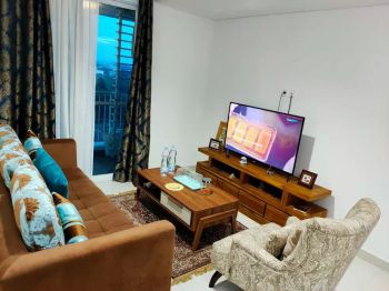 Di Sewakan Satu Unit Apartemen Aspen Peak Residence 2BR+1, fully fur