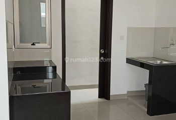 Sewa Rumah 2 Lantai Pik 2 Uk 6x10m Kosongan