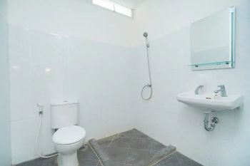 Rumah Industrial Modern di Bintaro Jaya Sektor 4 Harga Nego J-14473