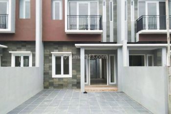 o CLUSTER SIAP HUNI DI PINGGIR JALAN PONDOK RAJEG 5 MENIT KE ALUN-ALUN DEPOK