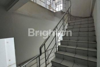 RUKO DI KOMPLEK RUKO GRAND D PLUIT MALL, JL. PLUIT SELATAN RAYA, JAKARTA UTARA