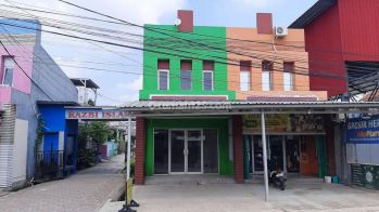 Sewa Ruko 2 Lantai Dkt Grand Wisata 2.5 Jt bln Murah Aman Bersih