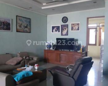 Dijual rumah taman holis indah cocok untuk usaha atau kantor