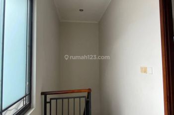 DISEWAKAN RUMAH MURAN 8x15 Siap Hunii  Bagus