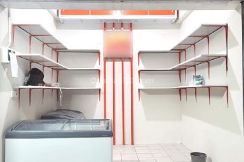 Disewakan Murah Kios Lantai Dasar Luas 3x3 Di Bekasi