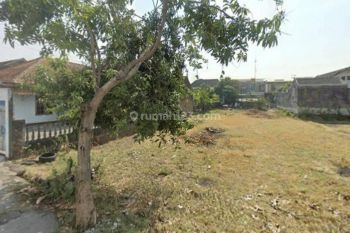 Tanah istimewa strategis di jalan mojo karangasem solo,