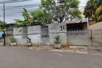 Rumah Lama Jl H Musirin, Kebon Jeruk Dekat Jl Panjang, Strategis