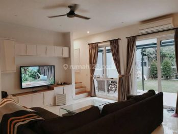 Rumah Rapih 2 Lantai Cluster Fresco Aria Foresta Bsd City