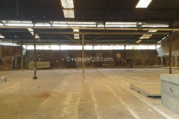 Disewakan Gudang siap Pakai di daerah Daan Mogot