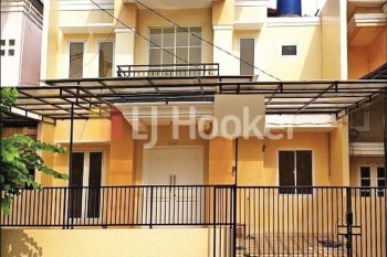 Rumah Mutiara Taman Palem, Cengkareng, Jakarta Barat