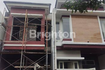 RUMAH MINIMALIS ON PROGRESS DI NIRWANA EKSEKUTIF SURABAYA