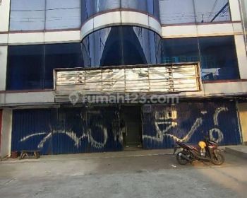 Ruko Gandeng 3 Siap Pakai Di Pinggir Jalan Fatmawati Jakarta Selatan