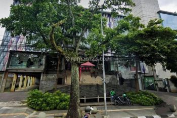 Gedung mall siap huni di terusan Buahbatu Bandung